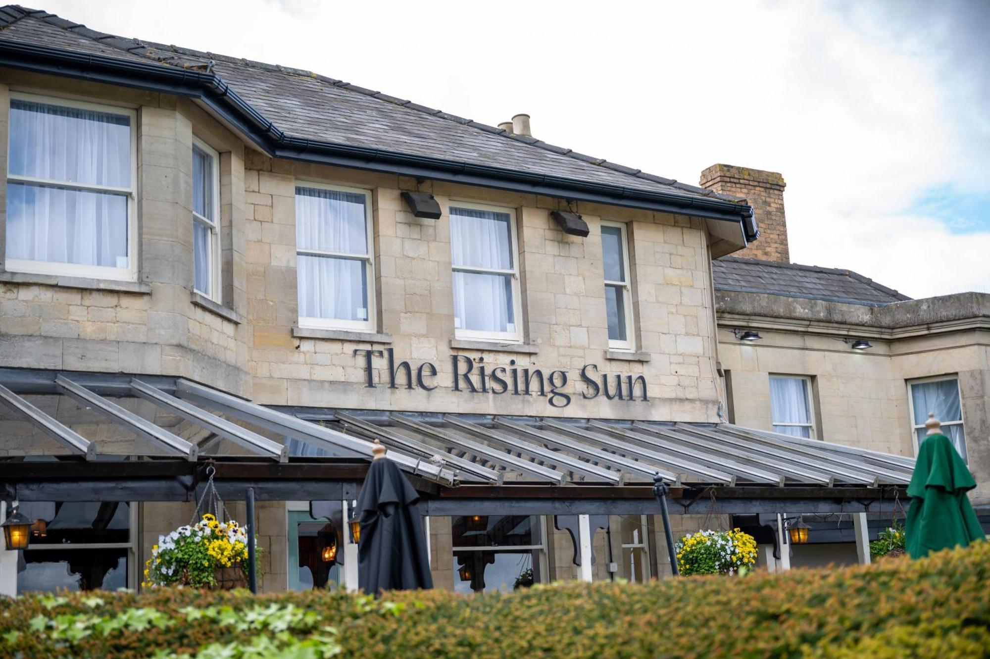 Rising Sun Hotel By Greene King Inns Челтнем Екстер'єр фото