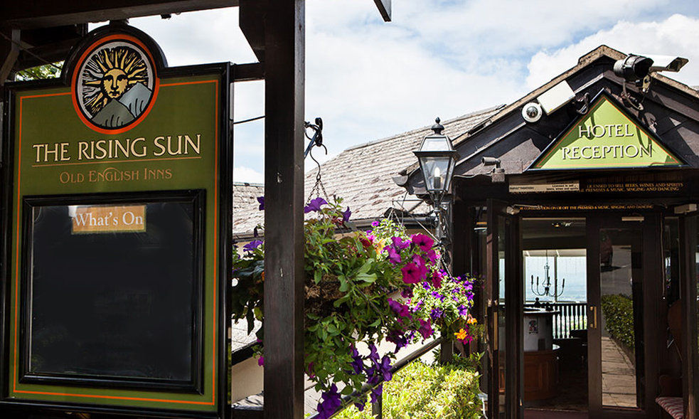 Rising Sun Hotel By Greene King Inns Челтнем Екстер'єр фото
